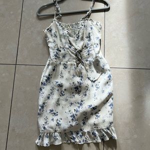 Reformation floral short dress, unknown size maybe 4 or 6